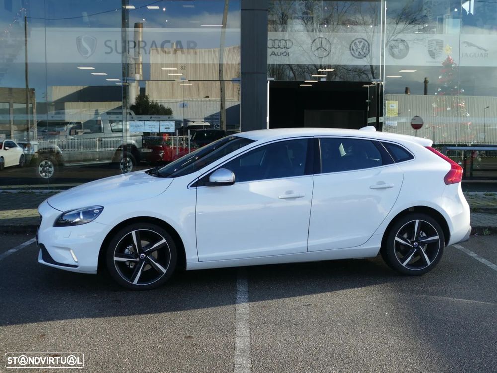 Volvo V40 2.0 D2 R-Design - 13