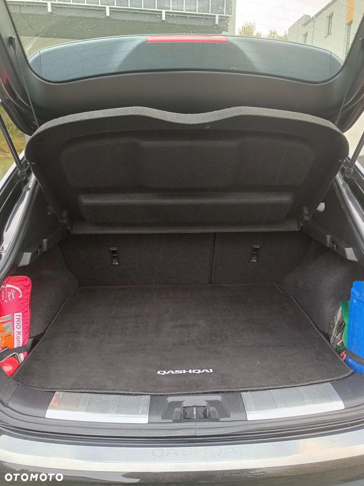 Nissan Qashqai 1.6 DCi N-Connecta Xtronic EU6 - 17