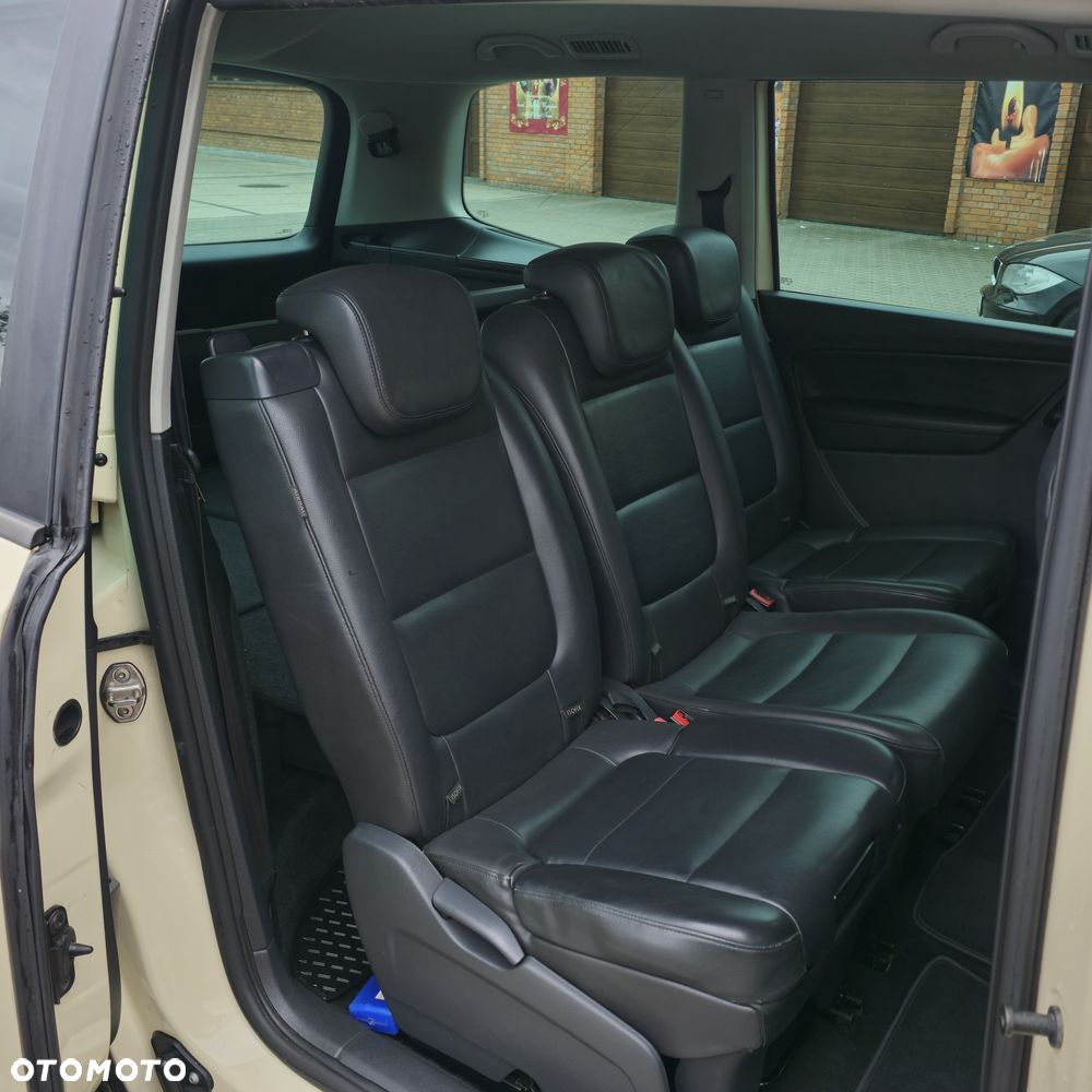 Volkswagen Sharan - 23