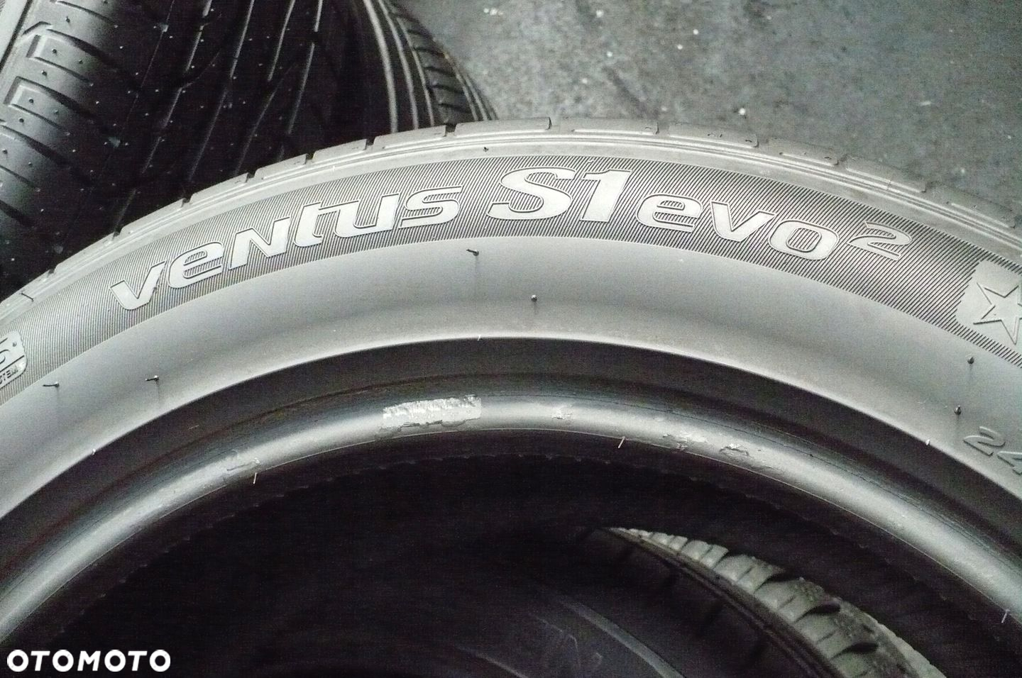 2x HANKOOK Ventus S1 evo2 K117B RFT 245/50R18 4,8mm-5,6mm 2017 - 3