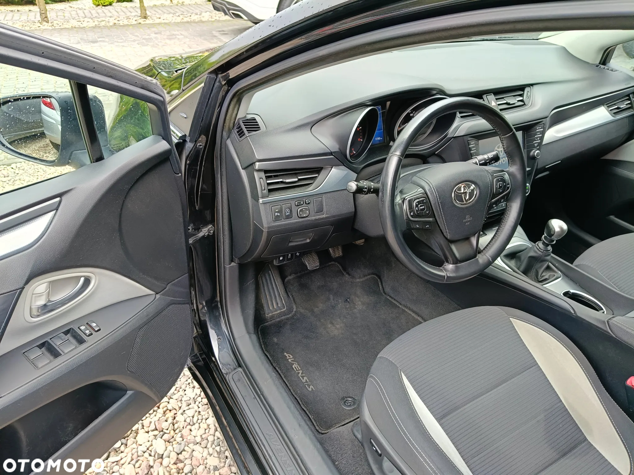 Toyota Avensis 2.0 D-4D Prestige - 5