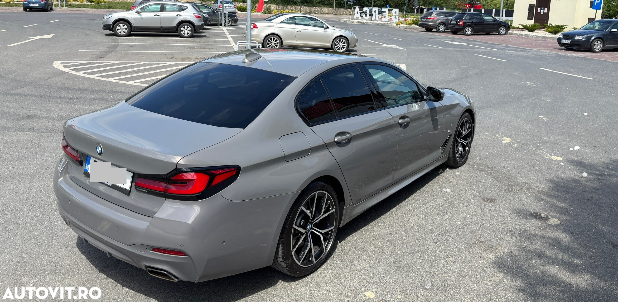 BMW Seria 5 530d xDrive AT MHEV - 5