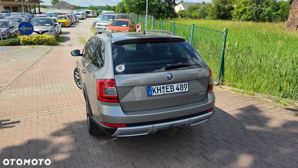 Skoda Octavia 2.0 TDI (Green tec) 4x4 Scout - 23