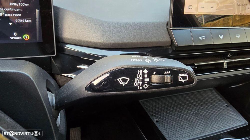 MG MG4 64 kWh Luxury - 17