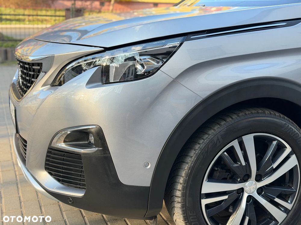 Peugeot 3008 1.2 PureTech Allure S&S EAT8 - 16