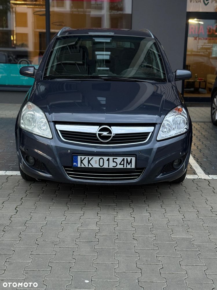Opel Zafira 1.8 Cosmo - 3