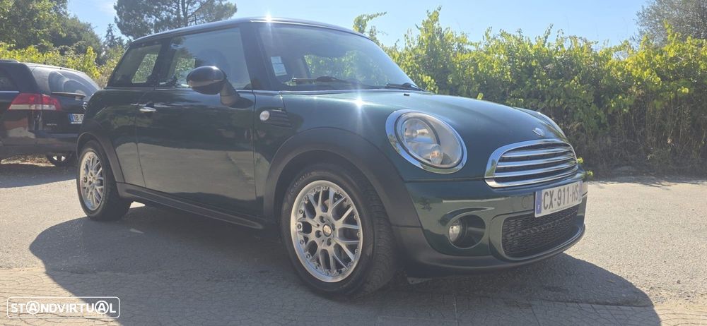 MINI 3 Portas Cooper D 50 Camden - 2