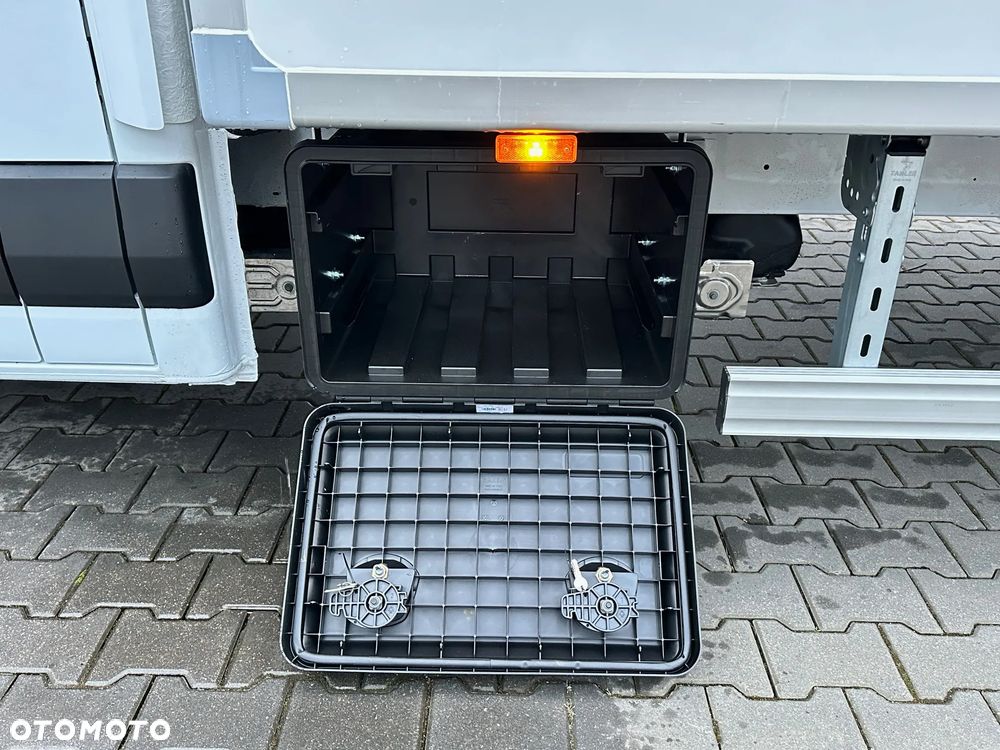 Renault Master - 15