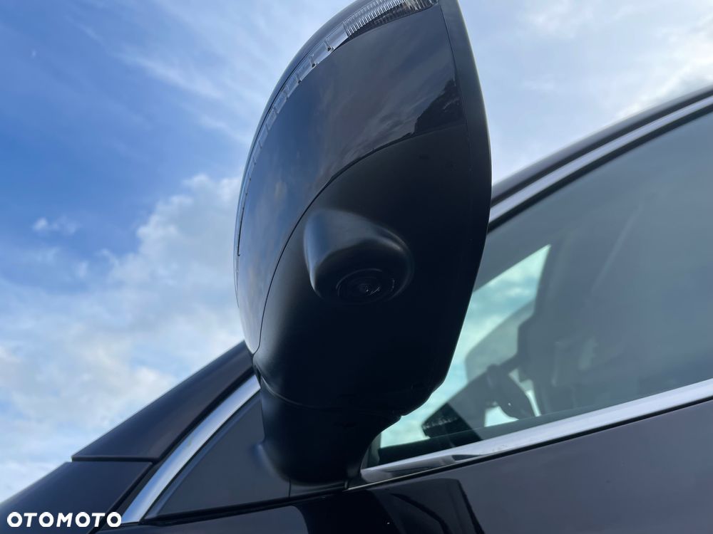 Nissan Qashqai 1.6 DCi N-Connecta - 9