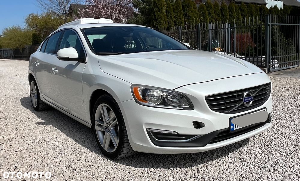 Volvo S60 2.5 T5 - 1