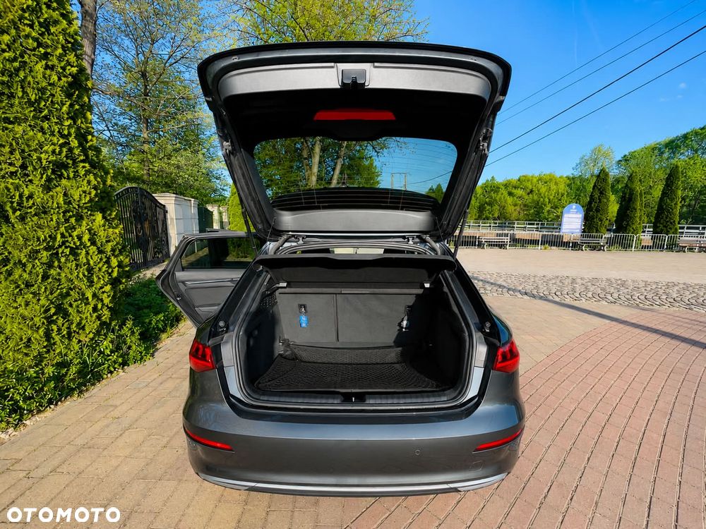 Audi A3 Sportback 35 TDI S Line S tronic - 4