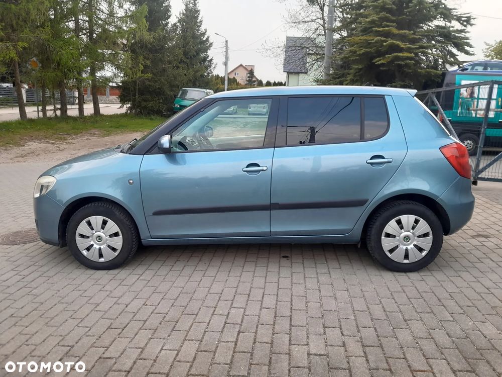 Skoda Fabia 1.2 HTP Elegance - 2