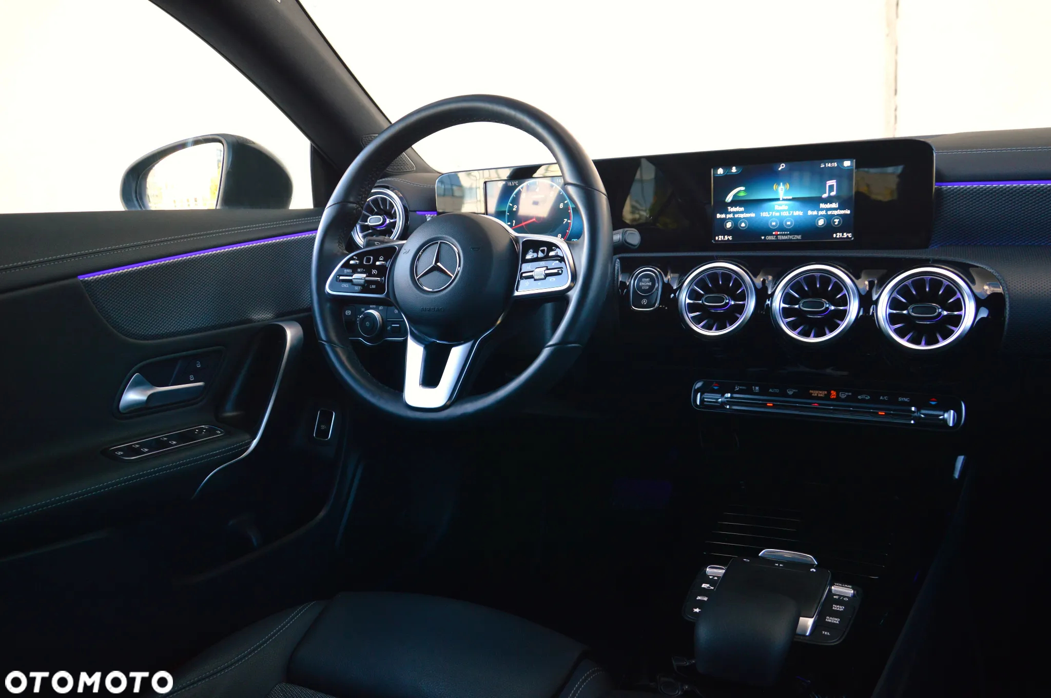 Mercedes-Benz CLA 250 4-Matic Progressive 7G-DCT - 17