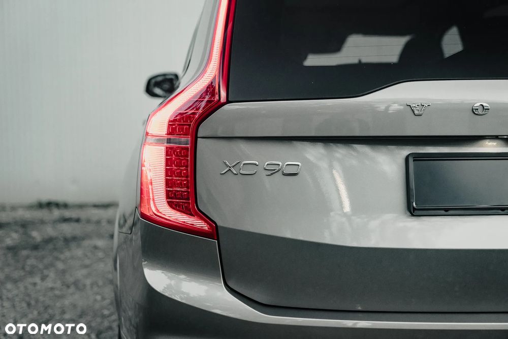 Volvo XC 90 T8 AWD Twin Engine Geartronic RDesign - 6