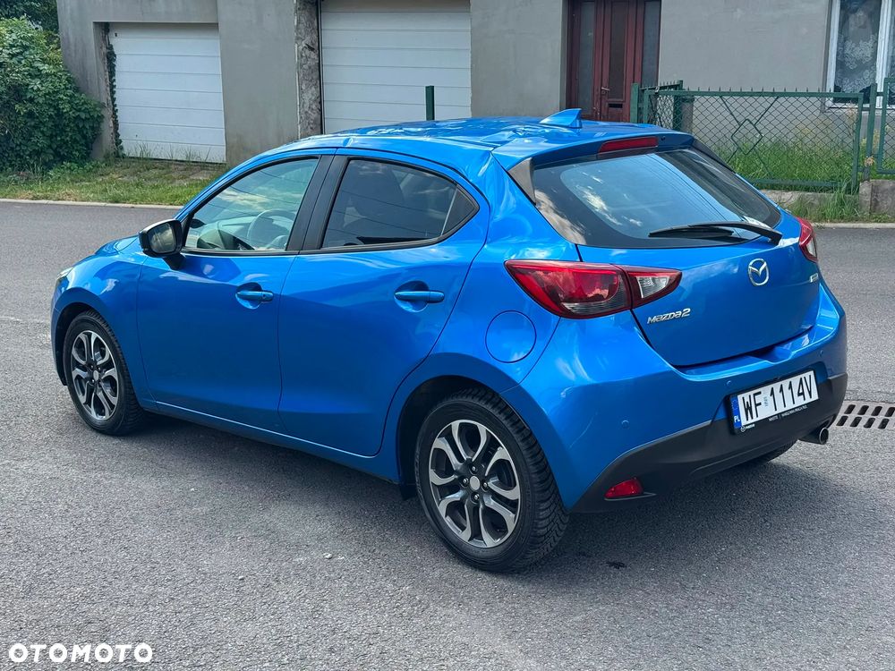 Mazda 2 - 6