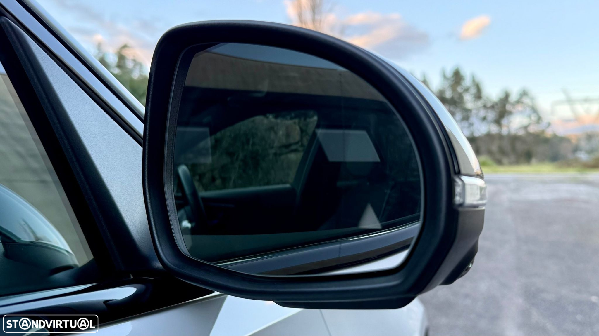 Mercedes-Benz C 300 e AMG Line - 22