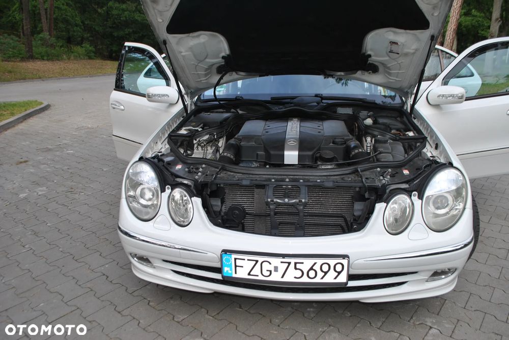 Mercedes-Benz Klasa E - 24