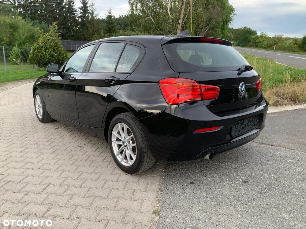 BMW Seria 1 118i Edition M Sport Shadow - 8