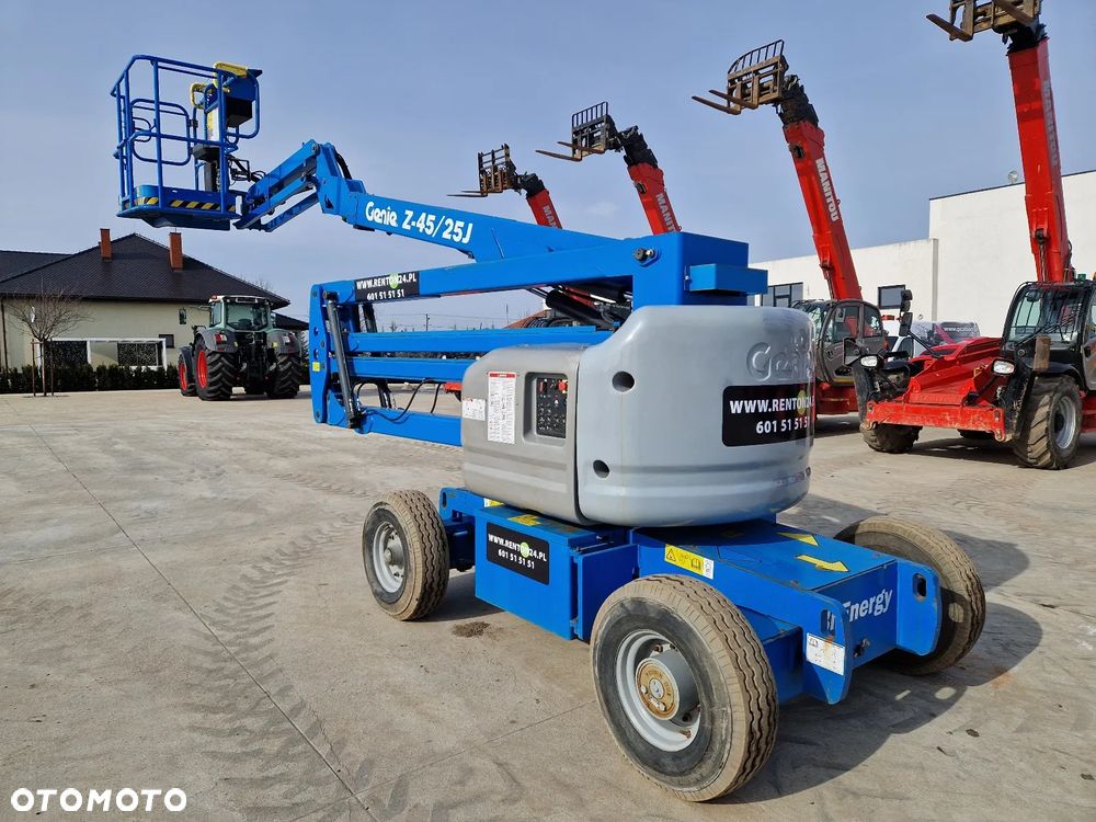 Genie Z-45/25 BI jak JLG 450AJ RZ129 - 9