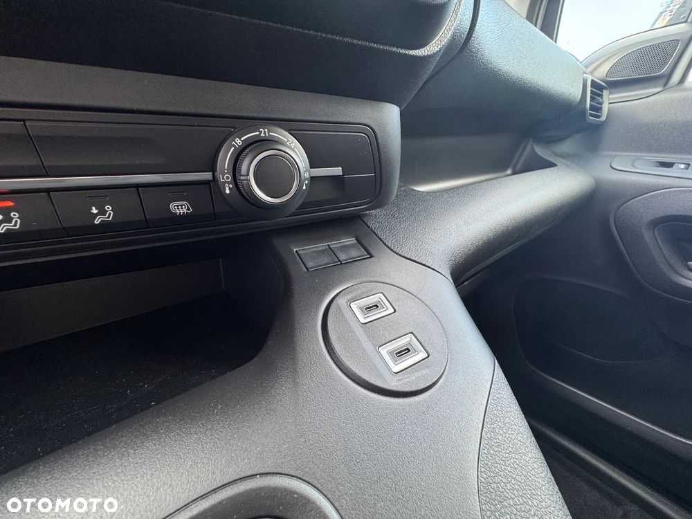Toyota Proace City Long Izoterma z Agregatem - 19