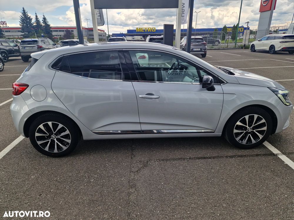 Renault Clio - 9