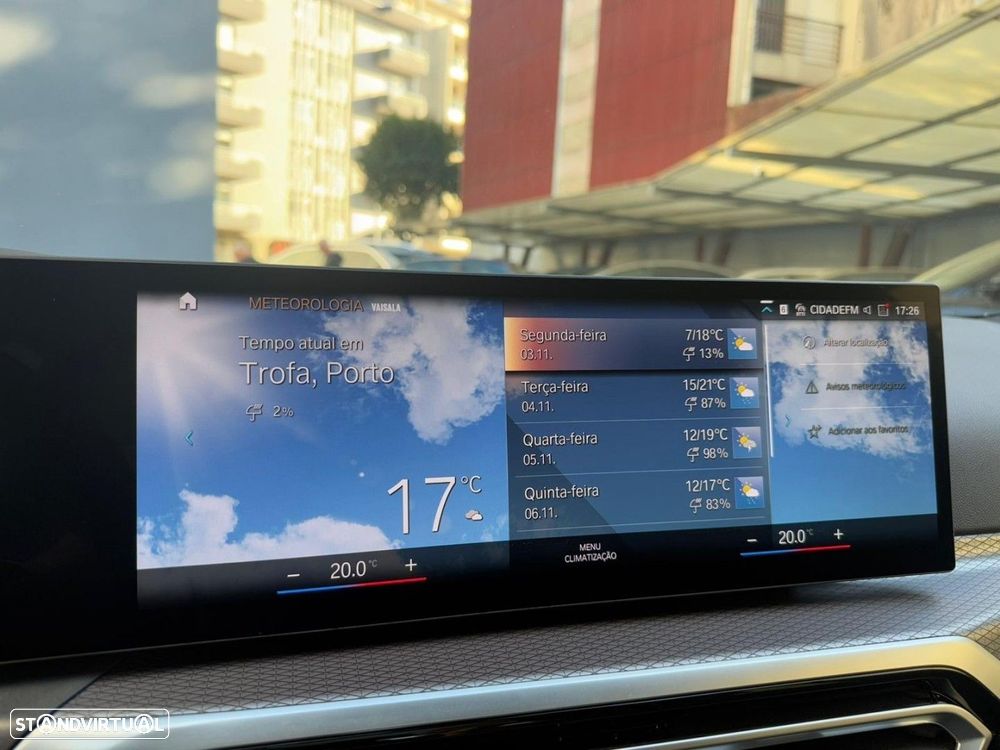 BMW 330 e Touring Pack M Auto - 53