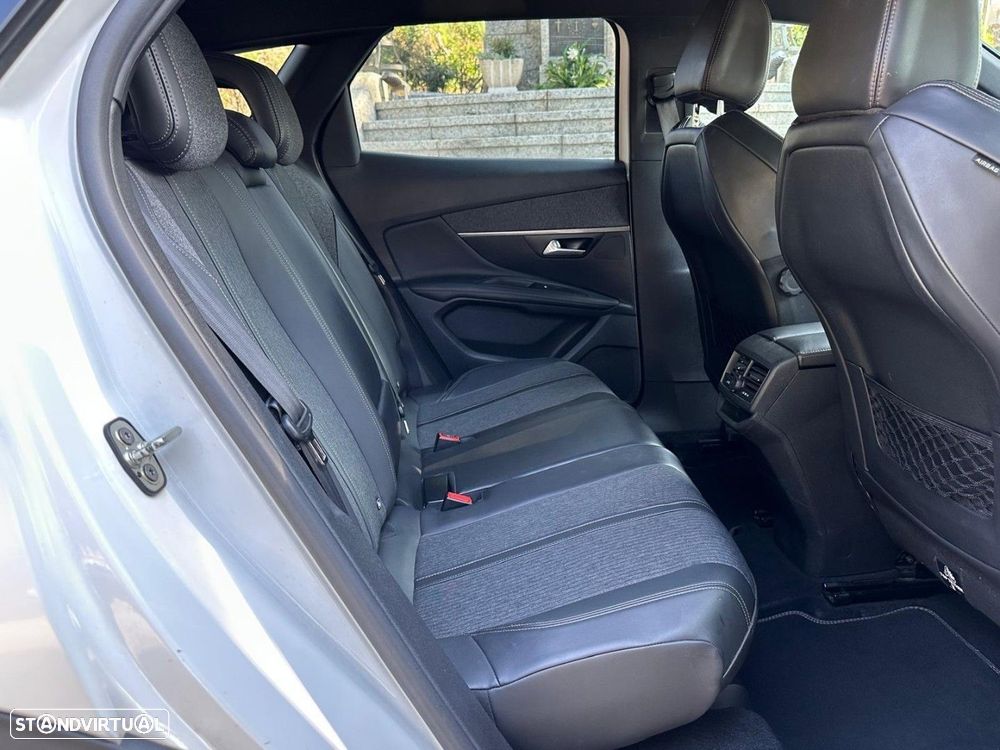 Peugeot 3008 1.5 BlueHDi GT Line EAT8 - 14