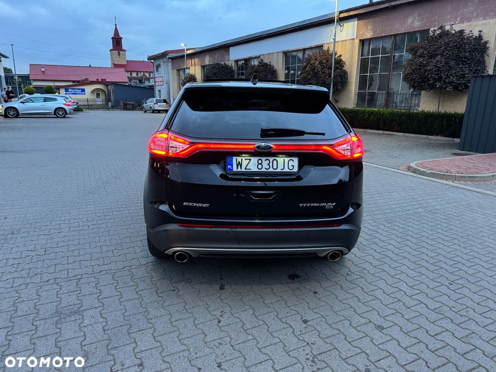 Ford Edge - 5