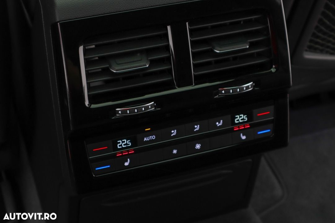 Volkswagen Touareg - 8