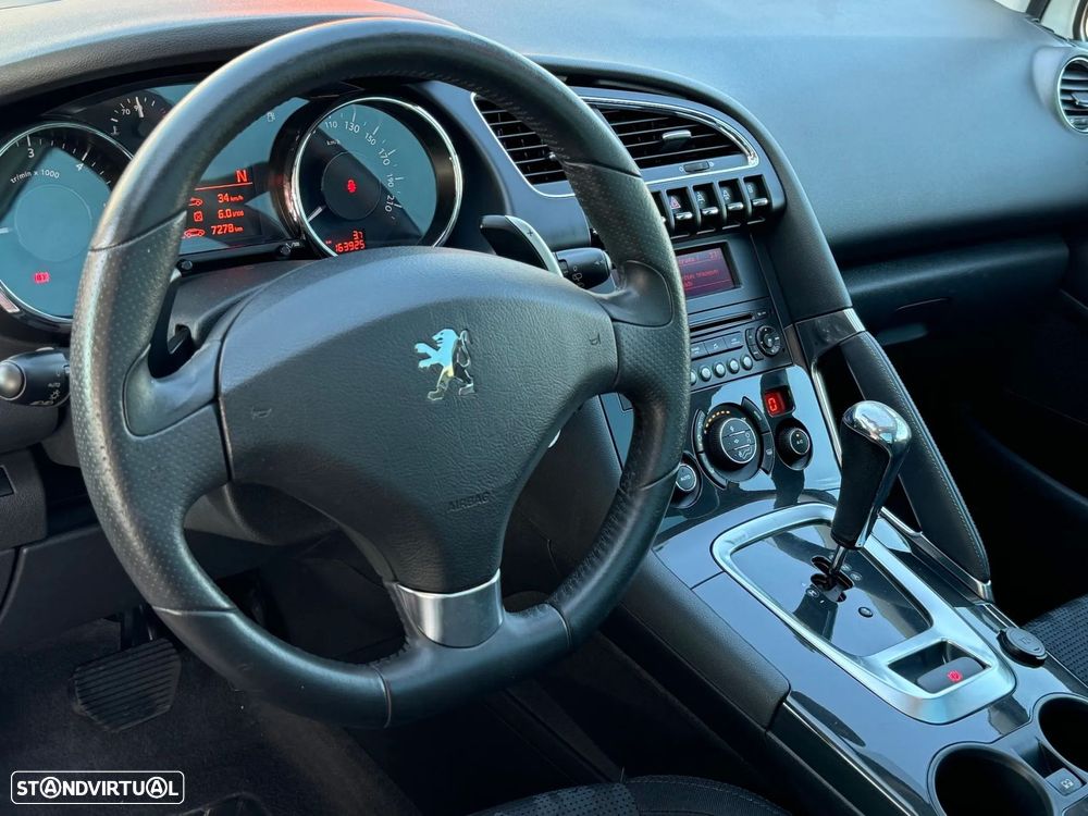 Peugeot 3008 1.6 e-HDi Allure 2-Tronic - 5