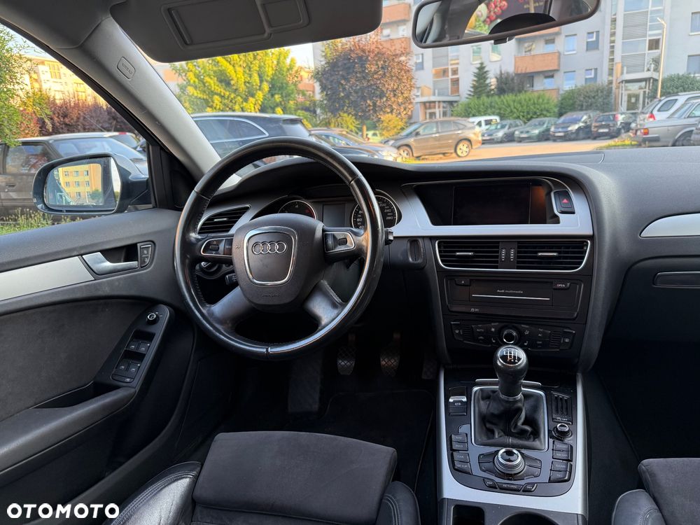 Audi A4 Avant 2.0 TDI - 19