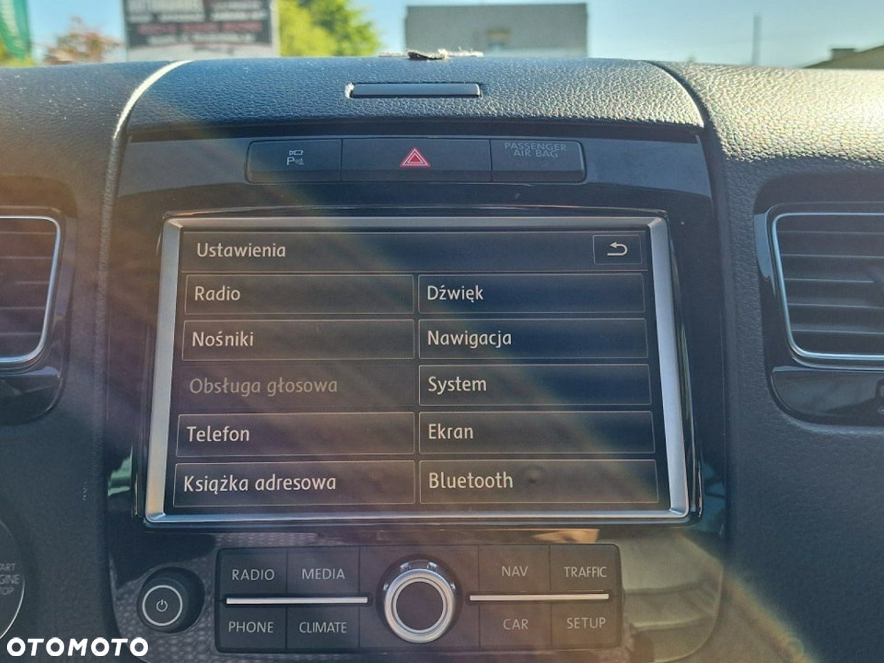 Volkswagen Touareg - 22