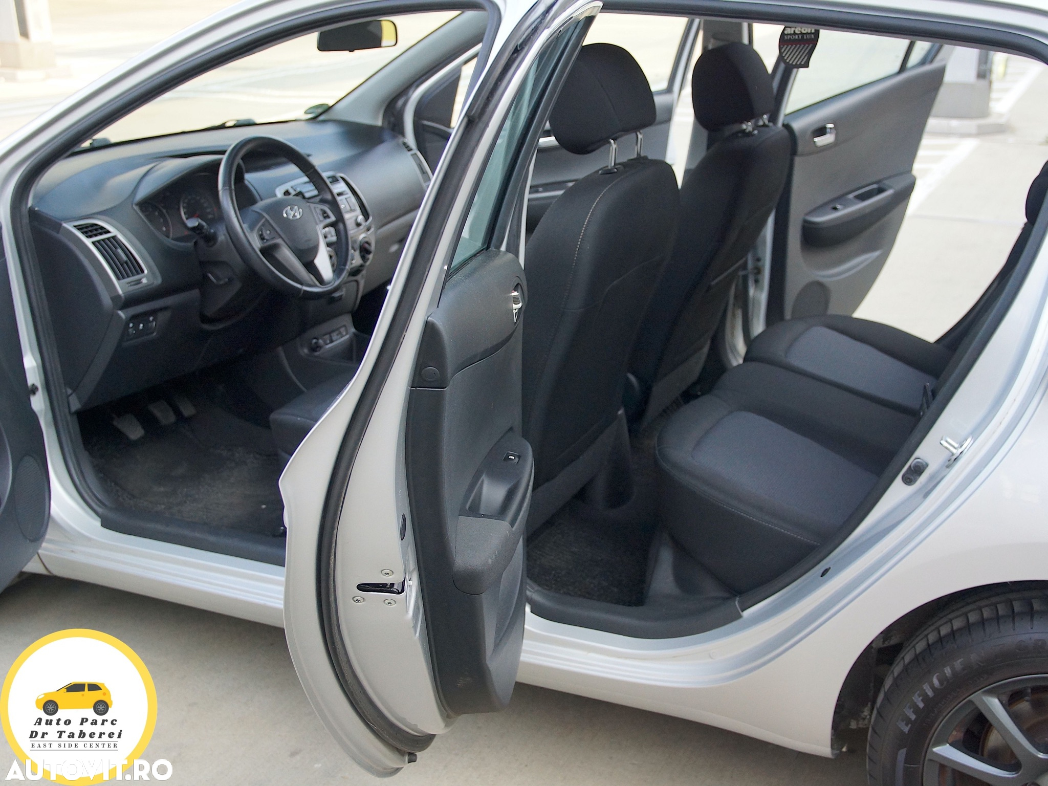 Hyundai i20 1.4 Comfort - 23