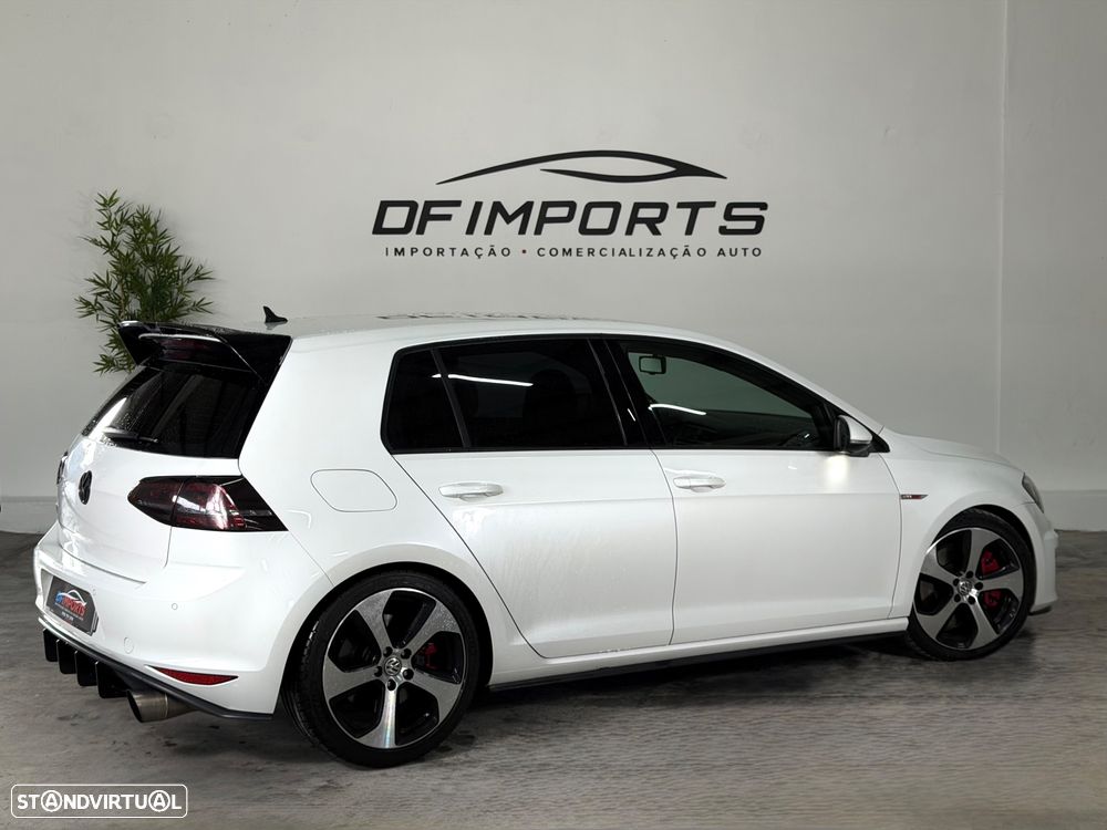 VW Golf GTI Performance BlueMotion DSG - 6