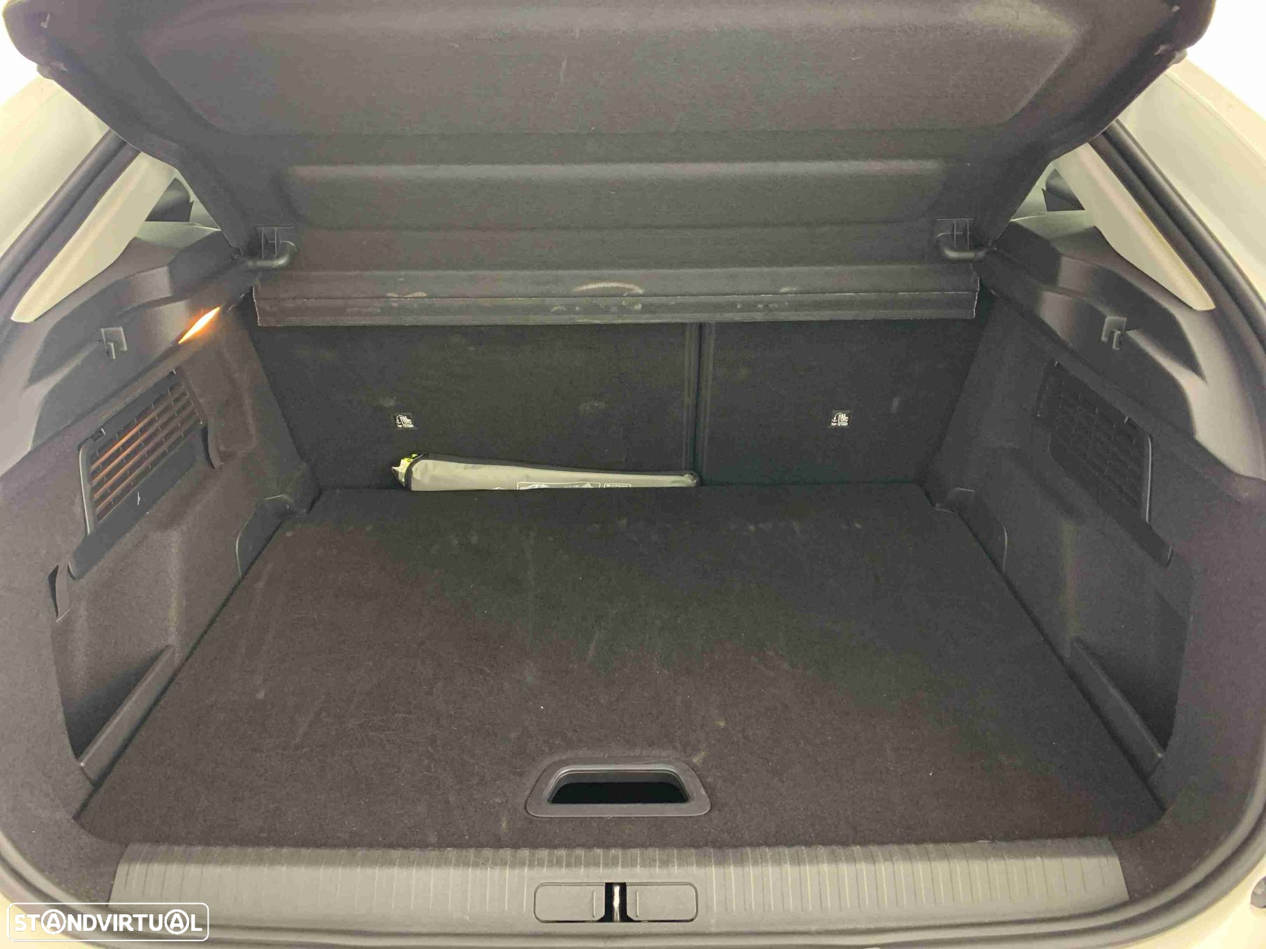 Citroën C4 1.2 PureTech Plus - 14