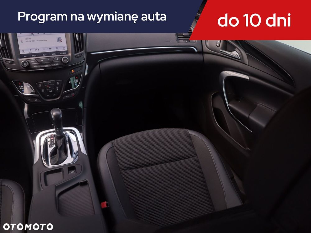 Opel Insignia - 10