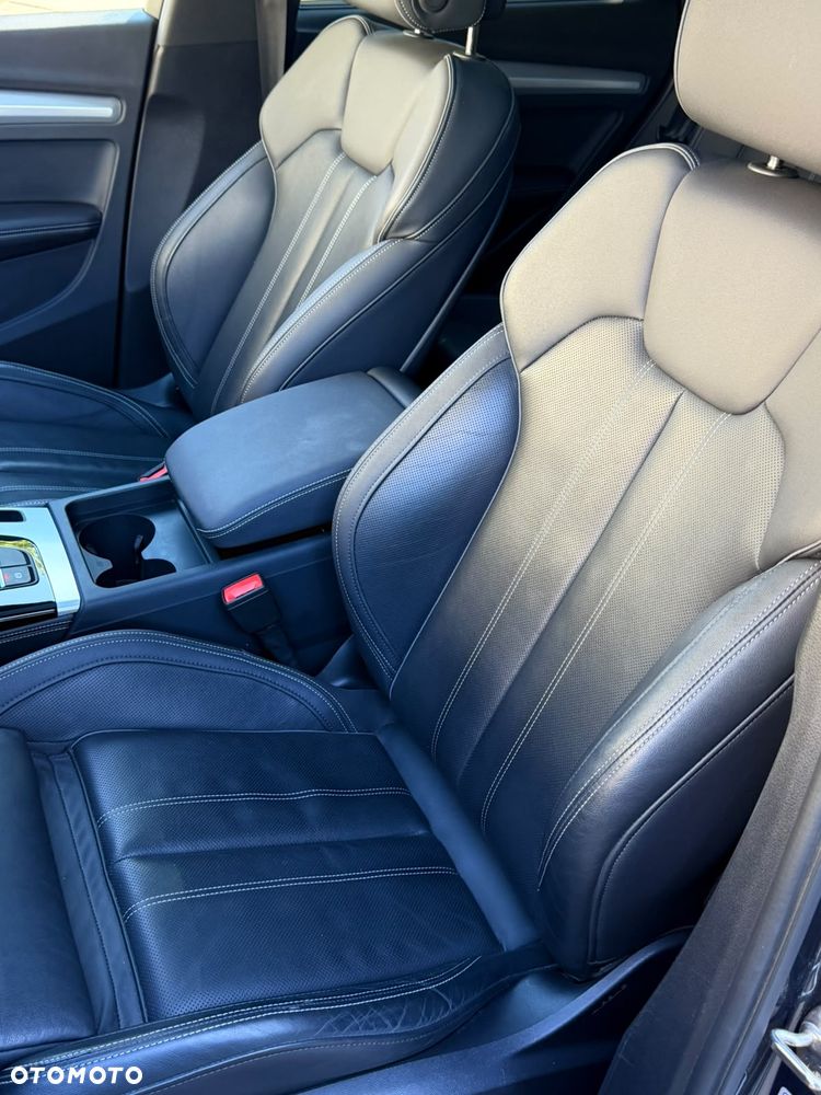Audi Q5 45 TFSI quattro S tronic S line business - 32