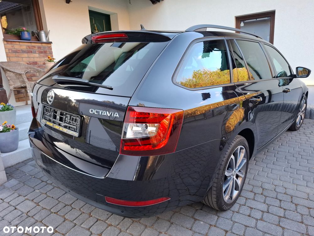 Skoda Octavia 2.0 TDI DSG Soleil - 29