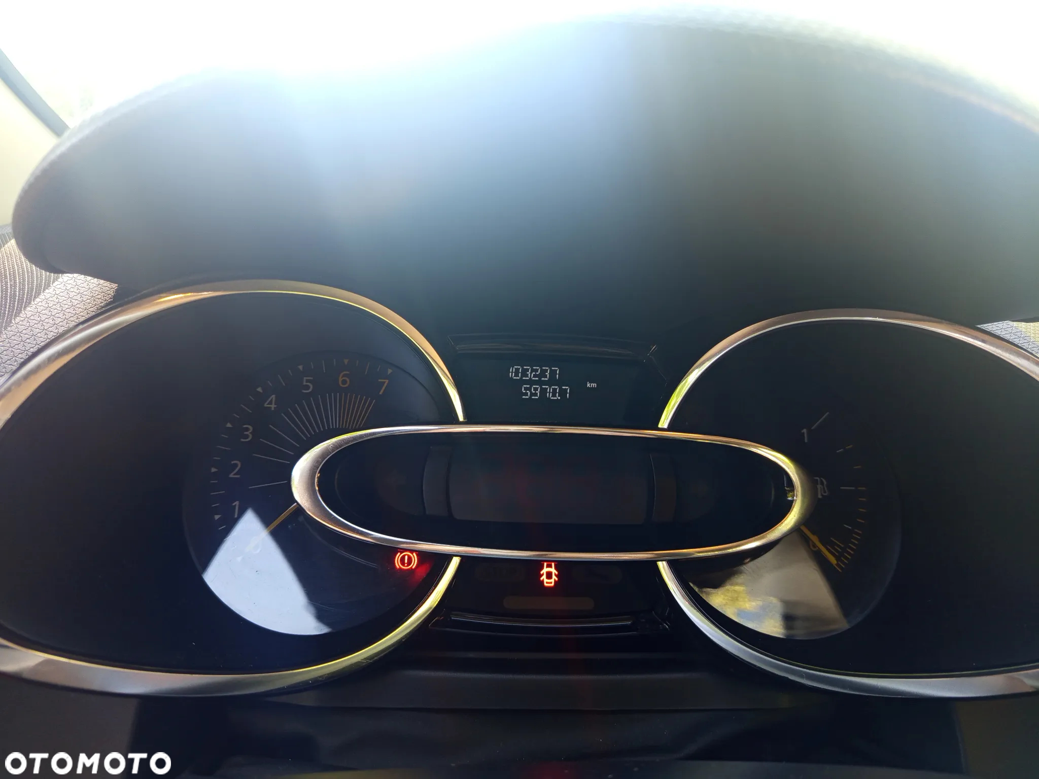 Renault Clio 0.9 Energy TCe Dynamique - 12