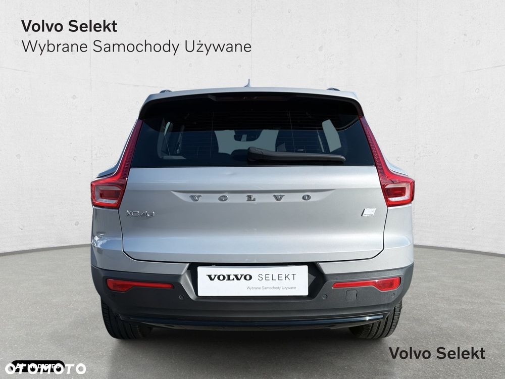 Volvo XC 40 - 7