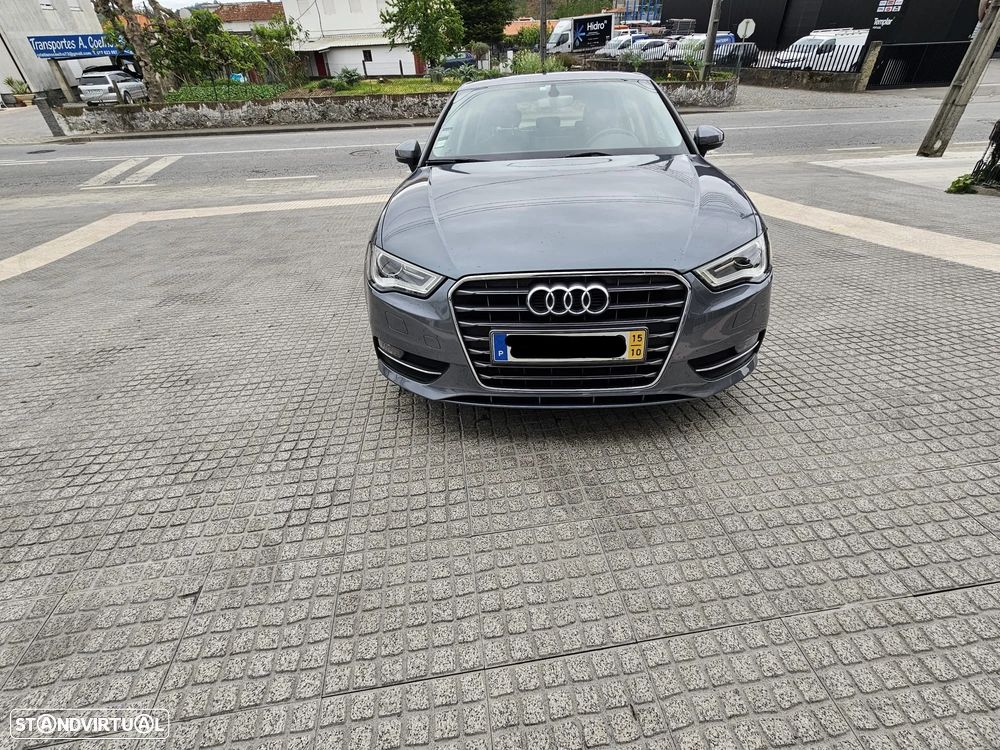 Audi A3 Sportback 1.6 TDI Attraction - 4