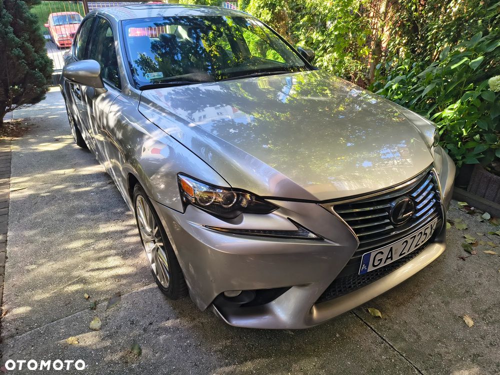 Lexus IS 250 Prestige - 4