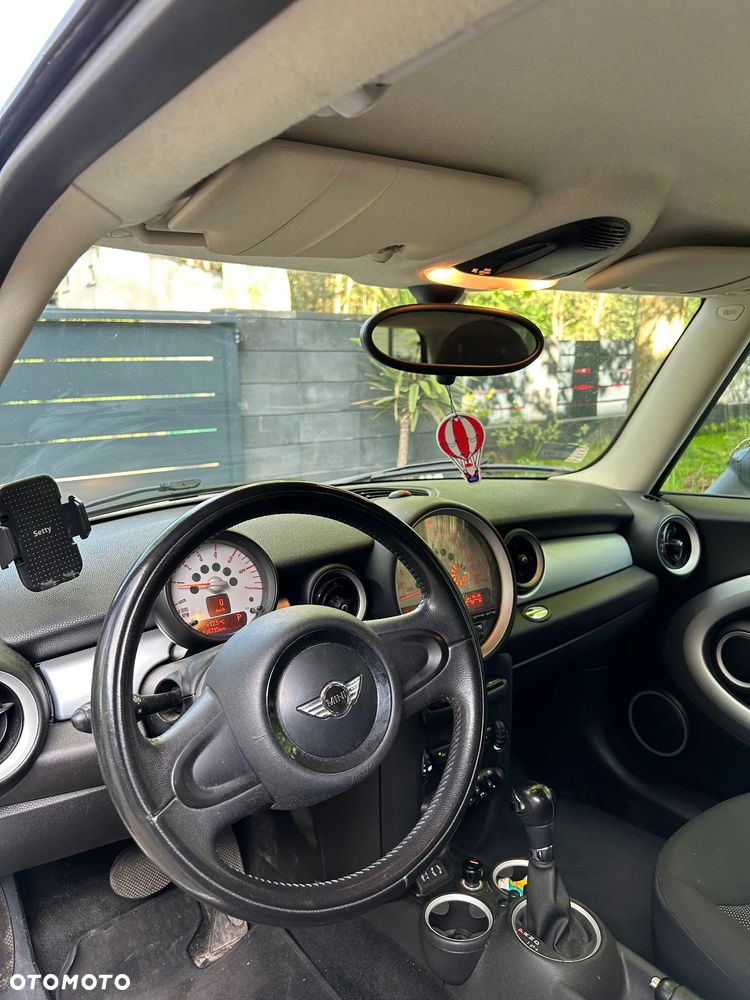 MINI Cooper D - 4