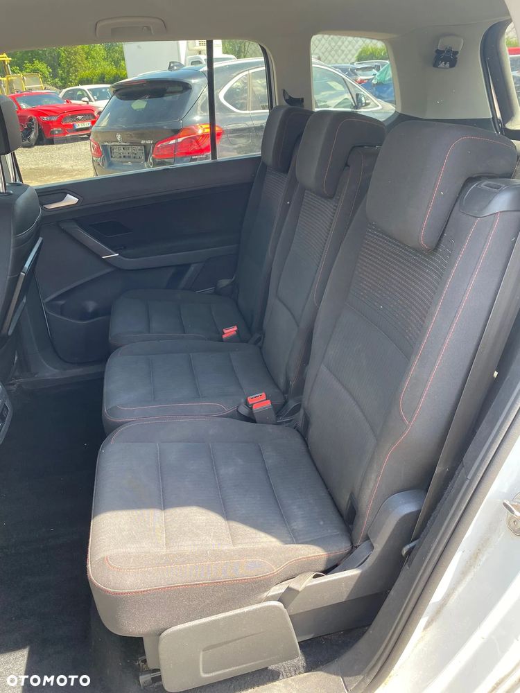 Volkswagen Touran 1.2 TSI (BlueMotion Technology) SOUND - 19