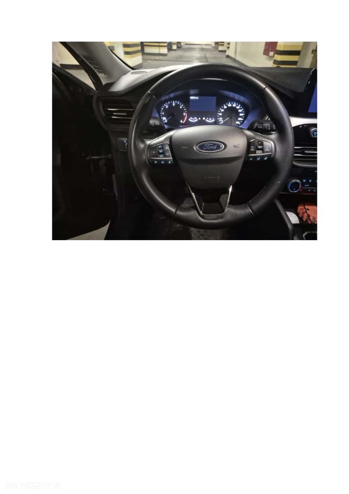 Ford Kuga - 3