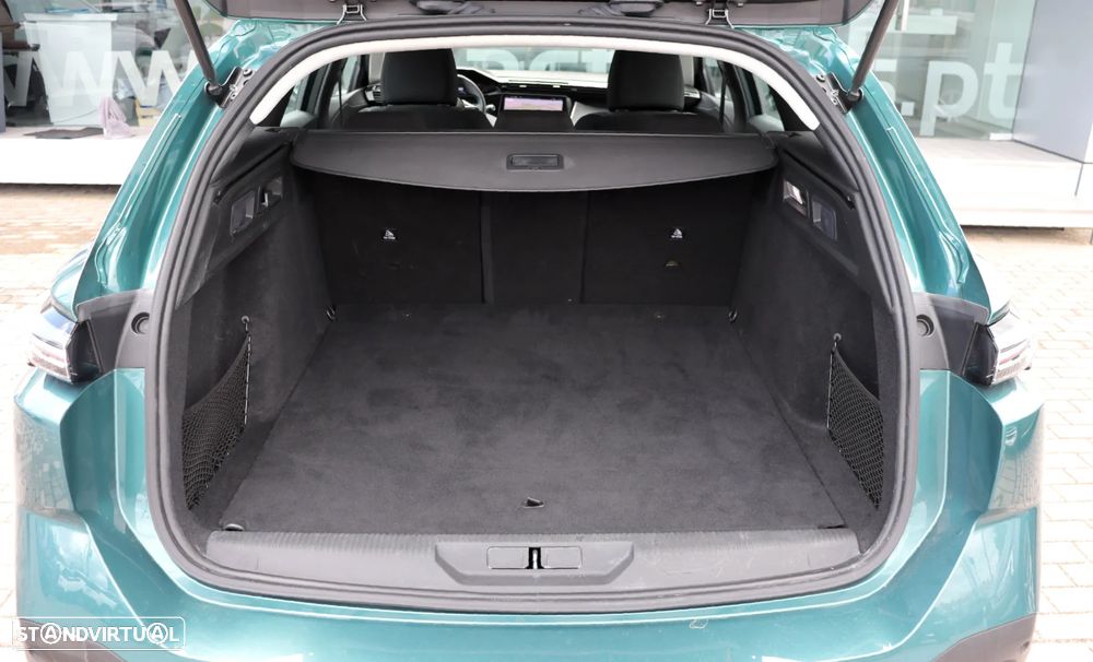 Peugeot 308 SW PureTech 130 EAT8 Active Pack - 33