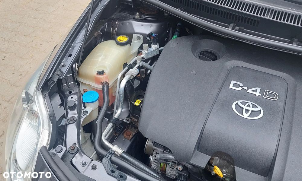 Toyota Auris 1.4 D-4D - 22