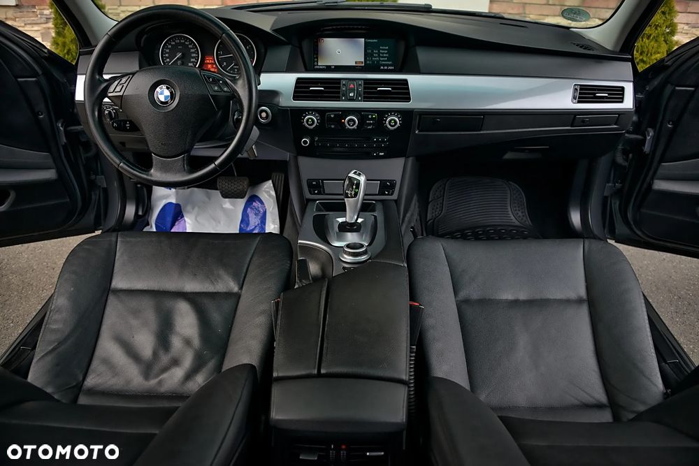 BMW Seria 5 530d Edition Exclusive - 7