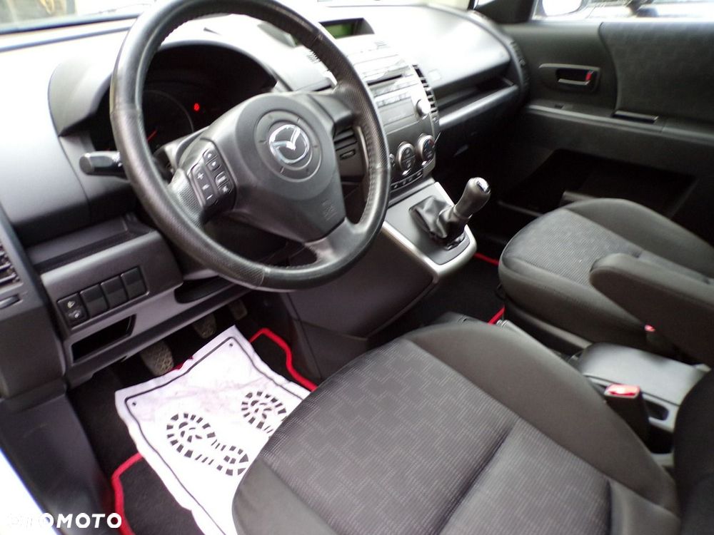 Mazda 5 - 17