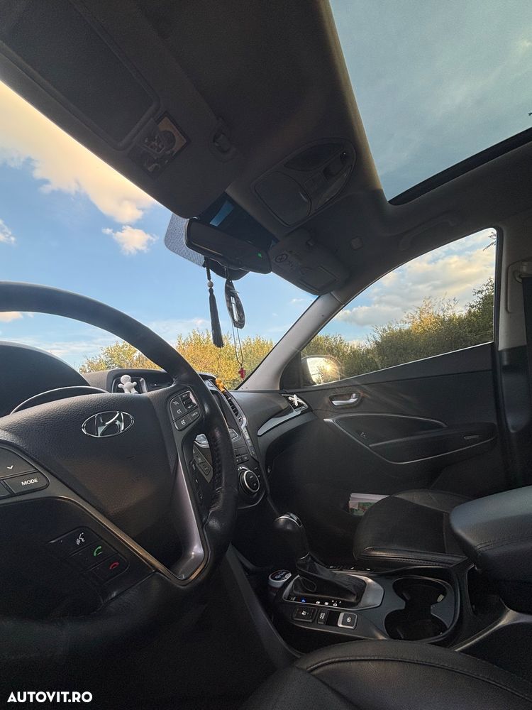 Hyundai Santa Fe 2.2 CRDi 4WD 7 seats Luxury+ - 29